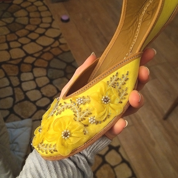 Leather Indian Juttis Juthis Khussa - Picture 5 of 5